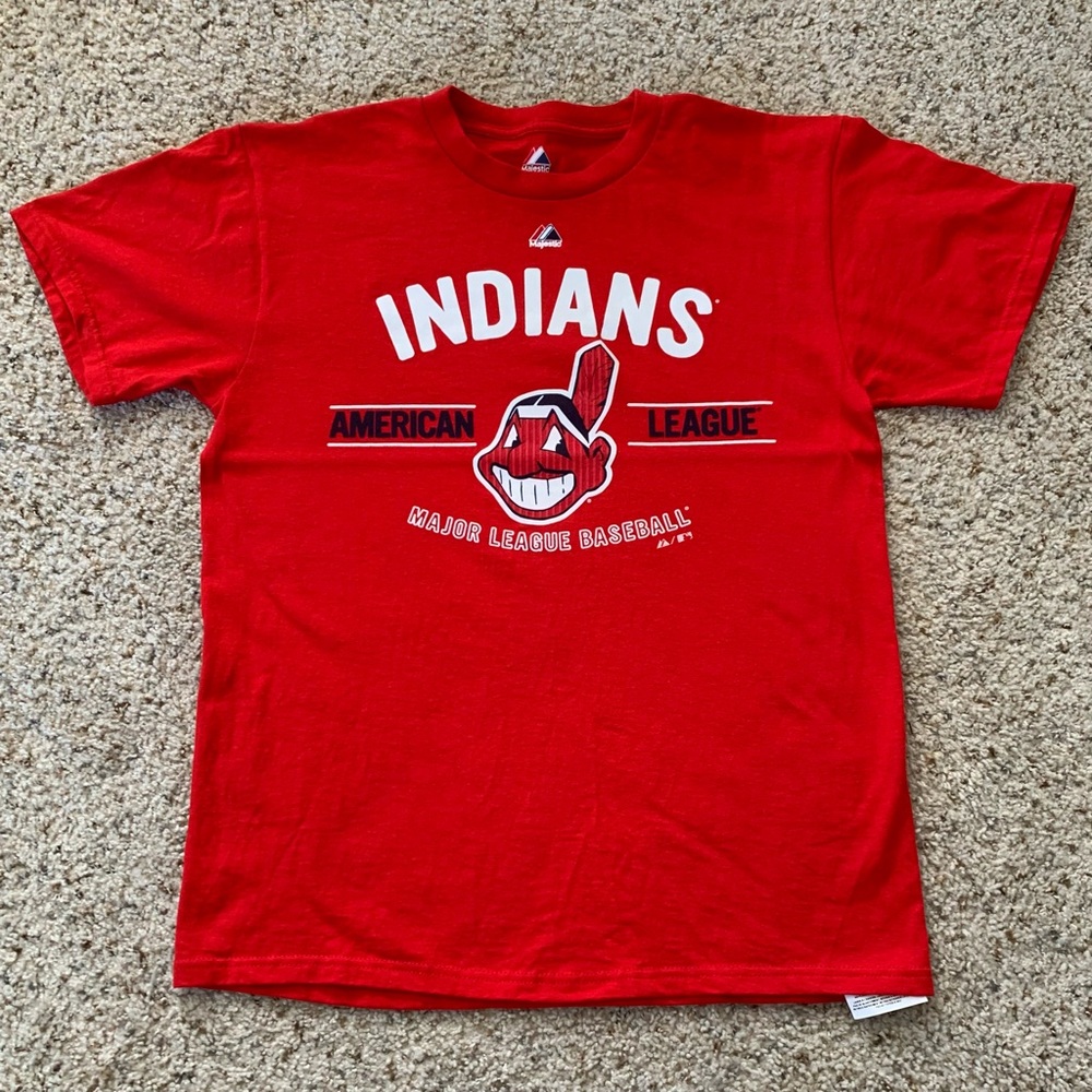 CLEVELAND INDIANS MAJESTIC MENS MEDIUM TSHIRT